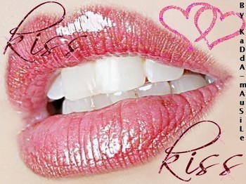 kiss kiss